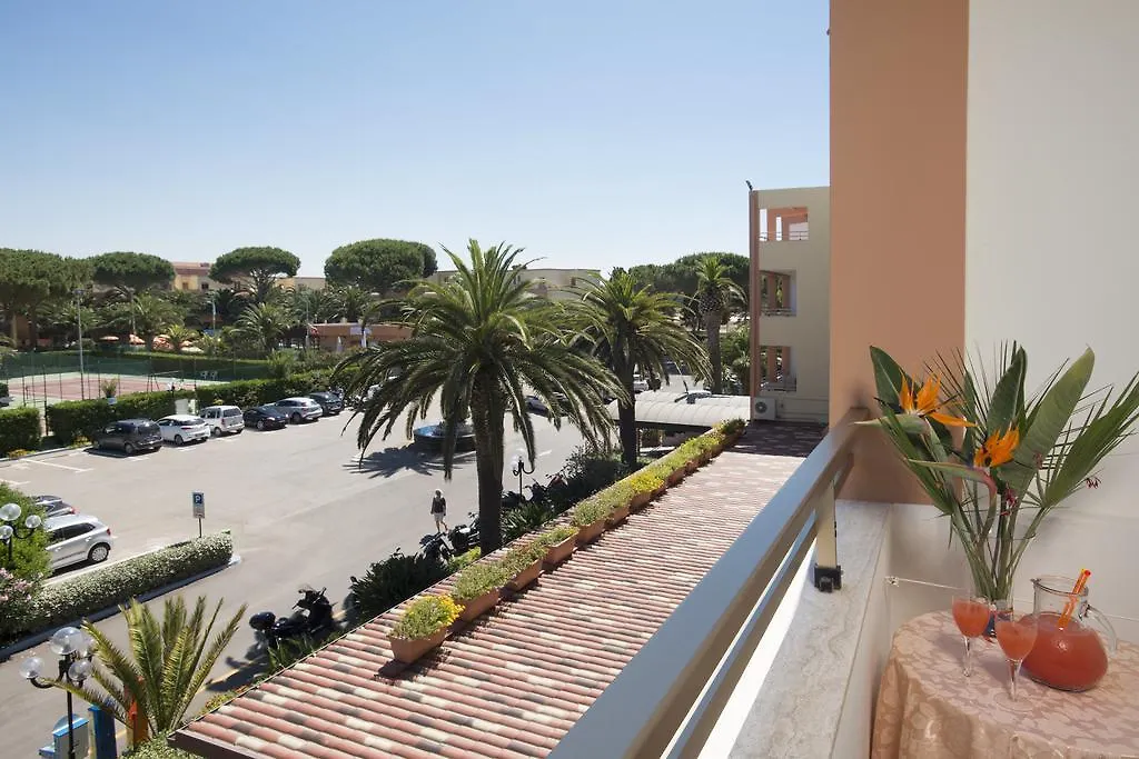 Hotel Oasis Alghero 4*,  Itálie